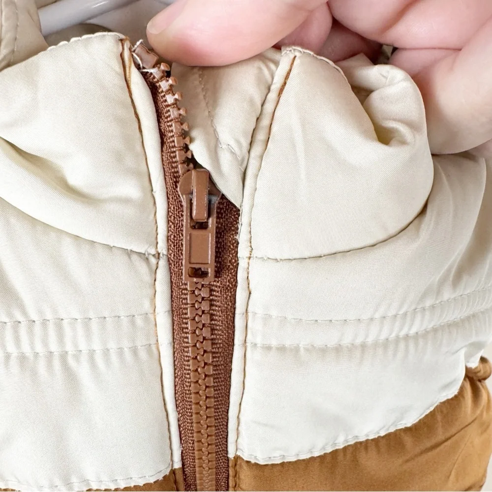 Tahari Baby Navy, Brown and Khaki Boys Puffer Vest Size 24M Outdoor Preppy 24M